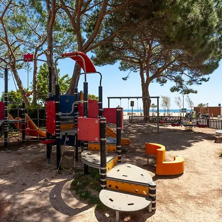 Santa Beach * Santa Susanna